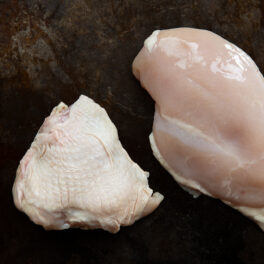 Chicken Breast Thigh_Raw_04A5166_web (2)